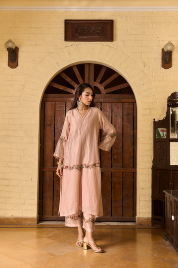 Hannah zari peach kurta set