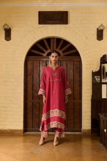 coromandel boota majenta kurta set