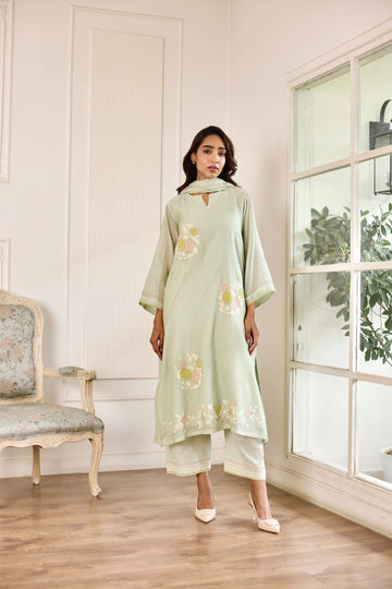 Adira sea green hand applique and thread embroidered chanderi kurta set (set of 3)
