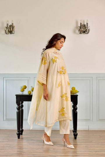 Rose milky white hand block printed chanderi kurta set (set of 3)
