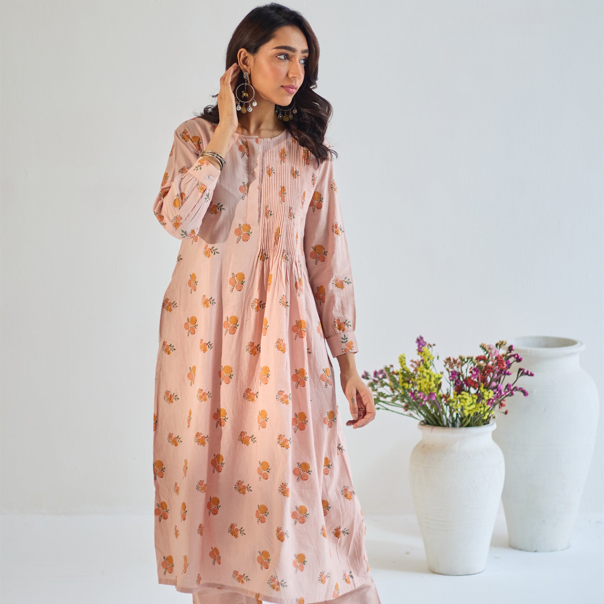 Gulaab pink hand block printed pintuck cotton kurta set (set of 2)