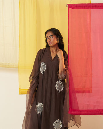 Mehraab brown dori sequins & beads hand embroidered kurta set