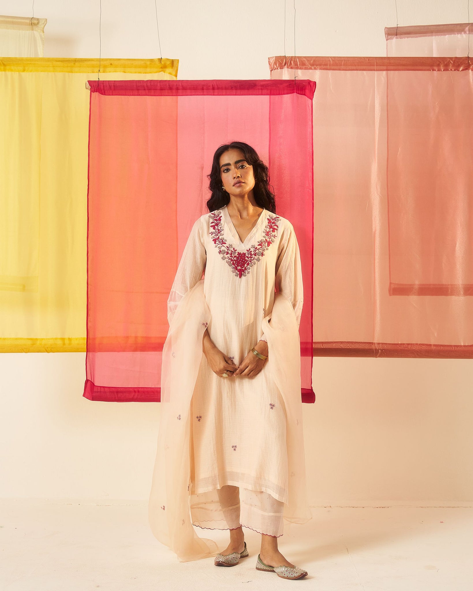 Phoolkari peach dori hand embroidered chanderi kurta set.