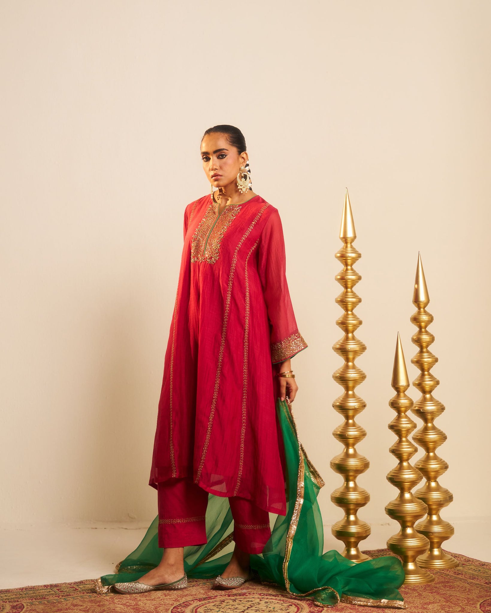 Ibaadat fuschia hand embroidered chanderi kurta set..