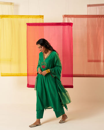 Anola emerald green applique hand embroidered chanderi kurta set.