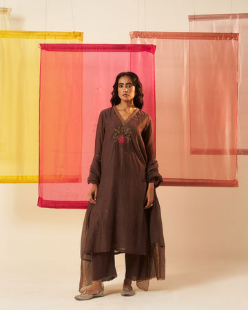 Anola brown applique hand embroidered chanderi kurta set.