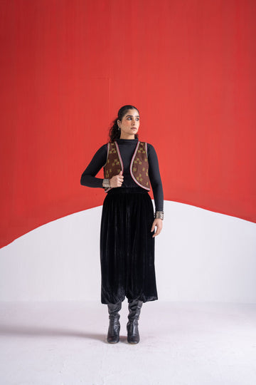 Sanaa brown bead and zari embroidered wool koti